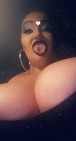 LEAVING SOUTH COUNTY @ 5 HURRY COME SPEND THE DAY WITH THIS BUBBLY SWEET DDD PLAYMATE!! let me suck ur cock till it explodes babe!! safe convenient location SPECIALS: $45 bj//$75 prost.mass w/ bj // $85 QV// $115 HH// $235 SISSY PLAY HOUR - 9