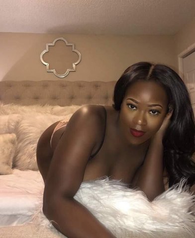 Ebony Queen Here Only For Tonight Available Now💕 - 4