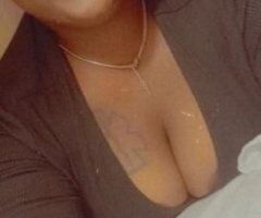 Philadelphia female escort - Its Cold! Lets Get Cozy!! Ins and Outs!!