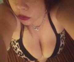San Diego female escort - Afternoon/ Lunchtime Wood