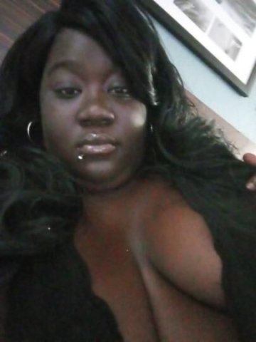 Tall Chocolate 🍫🍫🍫 BBW Whose looking for fun incall only - 2