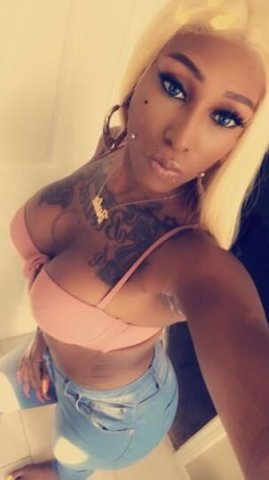 OUTCALLS NOW SEXY PICS❤️❤️😩 HORNY NOW HUNG SEXY BARBIE 9inches and party friendly❤ - 4