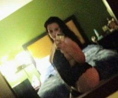 Fayetteville escorts - Available for incalls Now! Springdale location