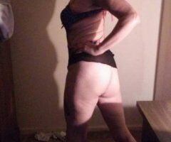 Rochester escorts - Lonely and bored? If so call me!!