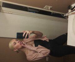 Council Bluffs escorts - Blondie Looking for new regulars !!