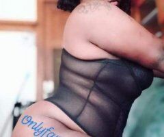 Milwaukee escorts - Come fuck me & eat my pussy so I can squirt for you daddy ??
