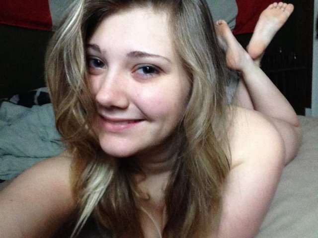 ???Young Tiny Open-minded White Girl (GFE & 420)??? - 1