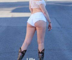 Flagstaff/Sedona escorts - Good Things Come in Small Packages (Petite Babe) Now Visiting