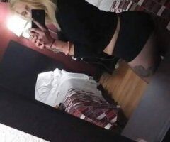 Lansing escorts - Available now!