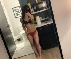 Miami escorts - Hello boys! If you want to have some fun then cum into Mollys World!!!
