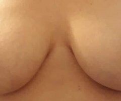 Knoxville escorts - ?Porn Star Tits, Tight & Sweet are what u like..CALL ME ?☎️?