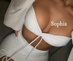Albany escorts - 😍SOPHIA🥰🥰 ONLY INCALL 😍I'm visiting for a few days