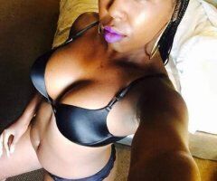 Norfolk escorts - Available in Norfolk airport area
